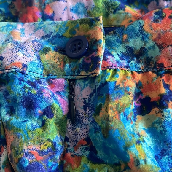 Watercolor print shorts - Picture 4 of 4